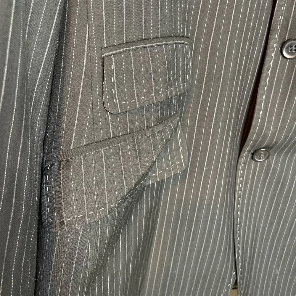 Steve Harvey Collection Men’s Pinstripe Blazer 46R/40R, Black, Classic Fit